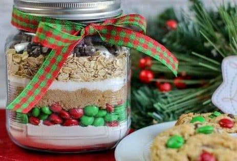 Holiday Jar: gifting giving on a dime